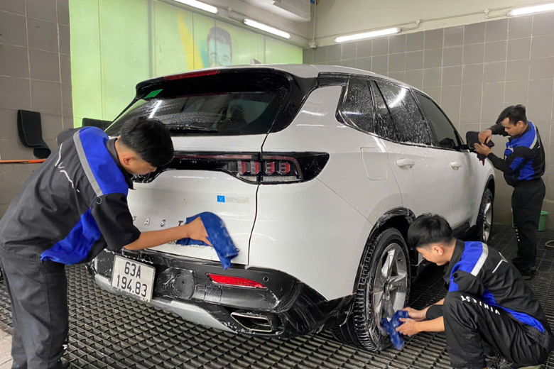 Bảo dưỡng xe VinFast tại số 1 Nguyễn Văn Linh 