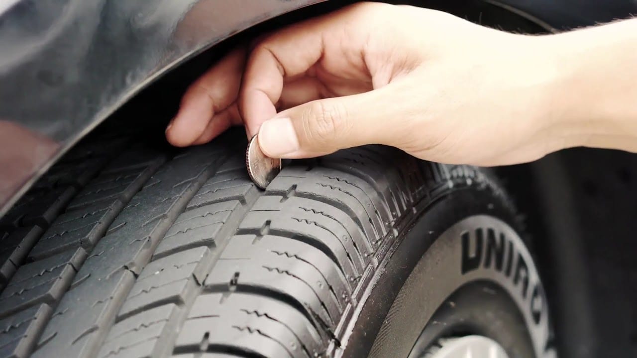 Độ m&ograve;n của lốp xe &ocirc; t&ocirc; ảnh hưởng đến qu&aacute; tr&igrave;nh ti&ecirc;u hao nhi&ecirc;n liệu