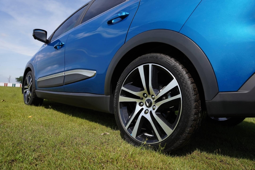 K&iacute;ch thước lốp xe ảnh hưởng đến qu&aacute; tr&igrave;nh ti&ecirc;u hao nhi&ecirc;n liệu