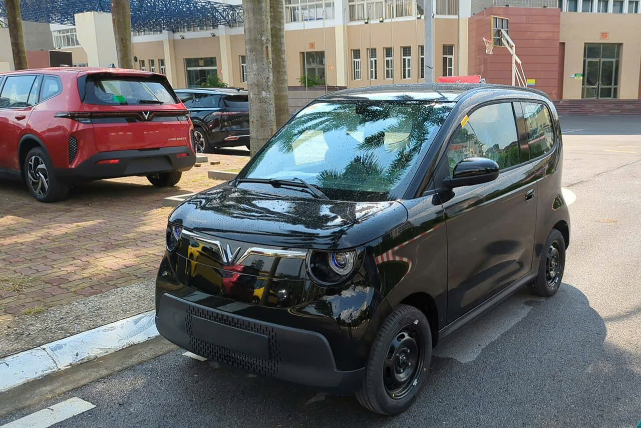 Miniogreen mẫu minicar bản thương mại đầu tiên từ nhà VinFast