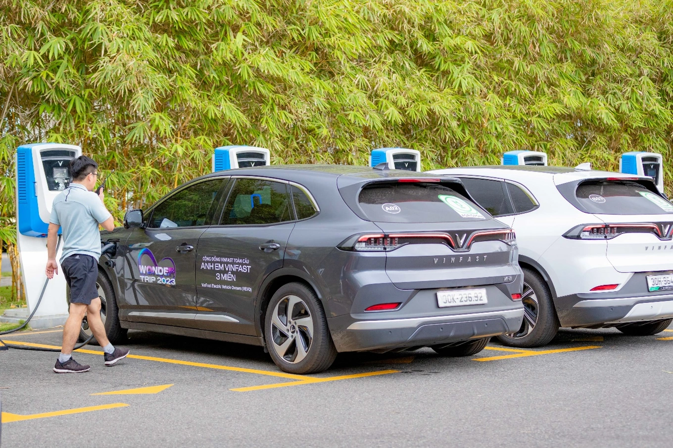Khắc Phục Sự Cố Sạc Xe VinFast