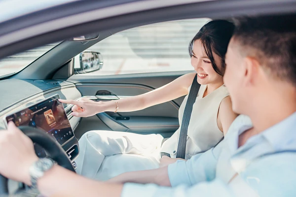 VF 6 nội thất tối giản nhưng không kém phần tiện nghi sang trọng