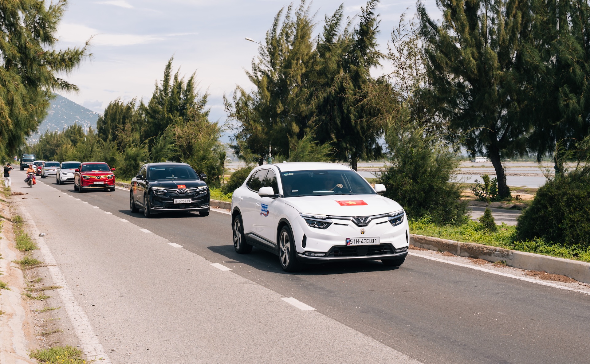 VinFast miễn ph&iacute; sạc đến 3 năm cho kh&aacute;ch h&agrave;ng 