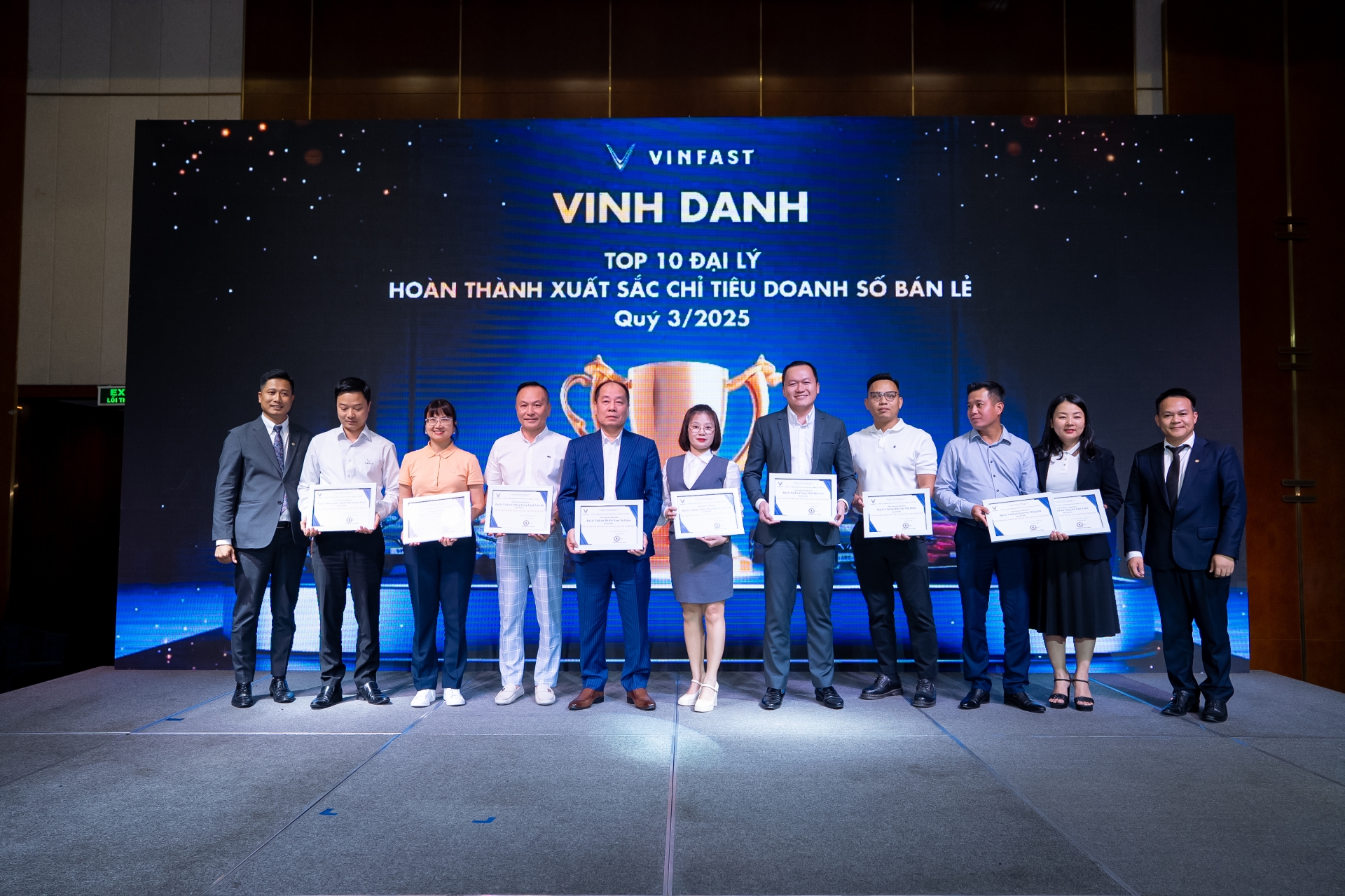 VinFast Nguyễn Văn Linh top 10 những đại lý đạt doanh số trong quý III/2025