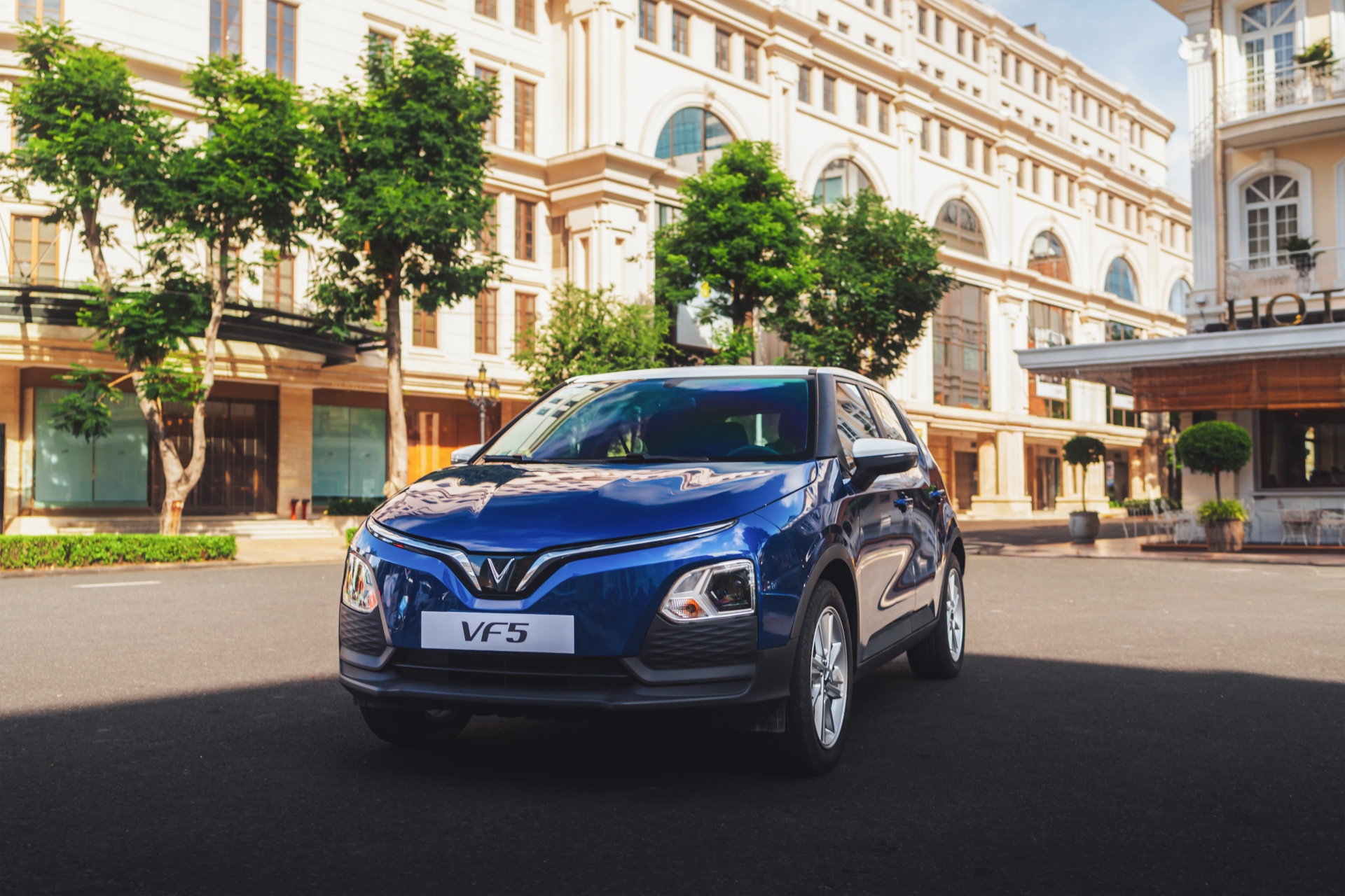 VinFast VF 5 sạc đầy đi được bao nhi&ecirc;u km?