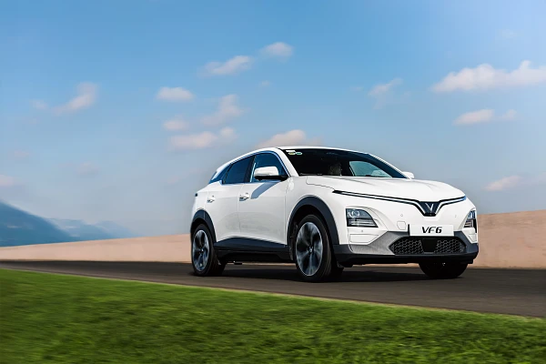 VinFast VF 6 mẫu xe d&agrave;nh cho cả gia đ&igrave;nh 